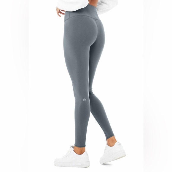 ALO Yoga Pants - ALO Yoga 7/8 High-Waist Airlift Legging Steel Gray
